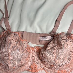 Victoria's Secret Coral Lace Bra